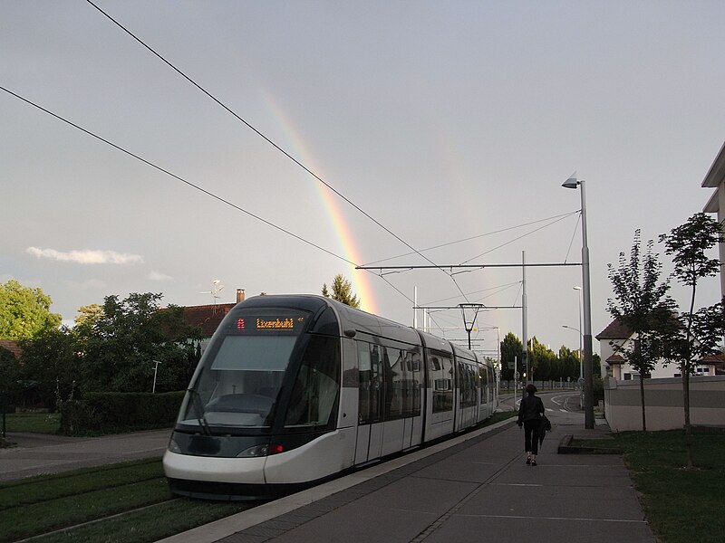 File:Rainbow at Strasbourg.jpg