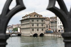 250px-Ratshaus_Zurich