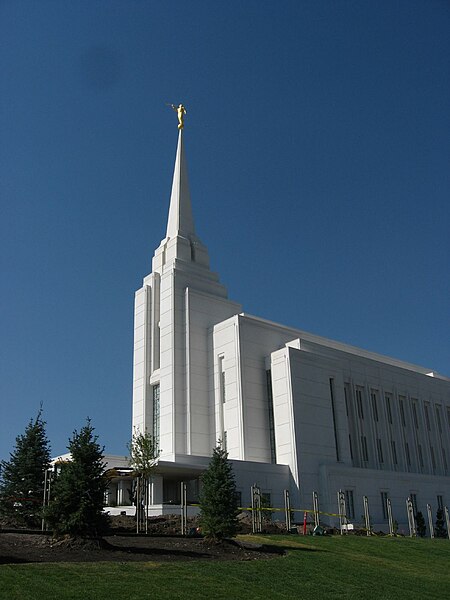 File:Rexburg, Idaho (15) by Ken Lund.jpeg