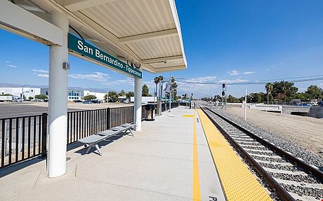 San Bernardino–Tippecanoe station