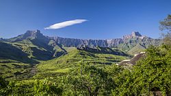 As Montanhas do Dragão (Drakensberg)