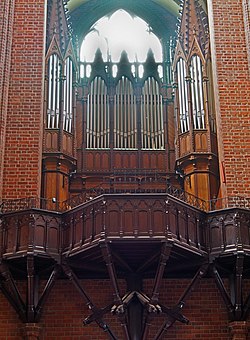 St. Nicolai Lüneburg Orgel.JPG