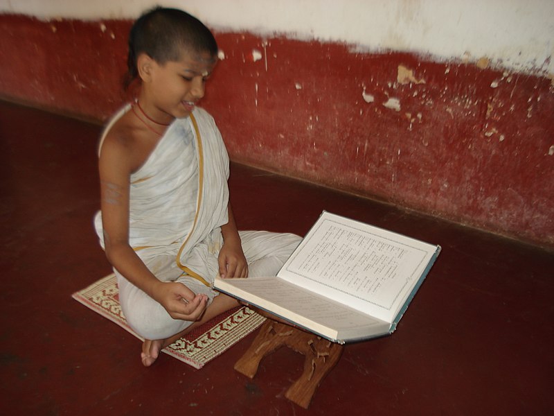 File:Student learning Veda 7.jpg