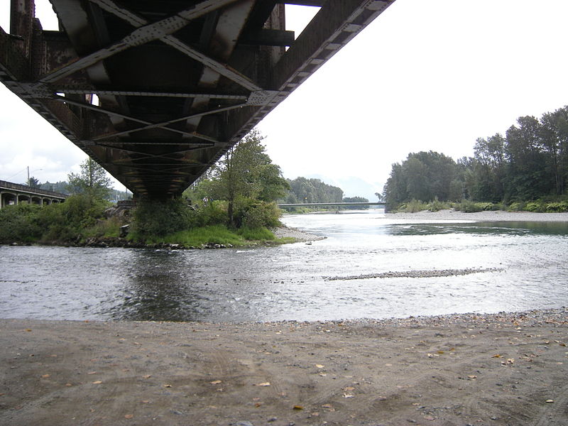 File:Sultan, WA - railway bridge 02.jpg