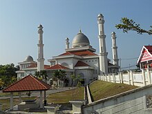 Sultanah Nur Zahirah Mosque in Marang, Terengganu, Malaysia Sultanah Nur Zahirah Mosque.jpg