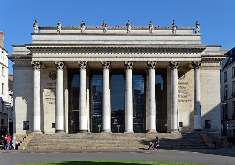 File:Théâtre Graslin - Place Graslin, Nantes.jpg