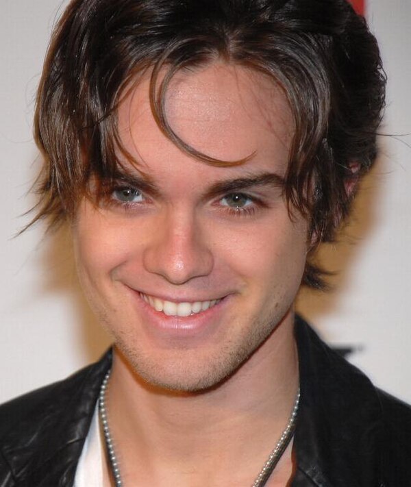 Thomas Dekker was cast as John Connor, becoming the third major actor in the franchise to play the role.