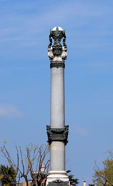 File:Tip of monument of world Wars in Frascati.jpg