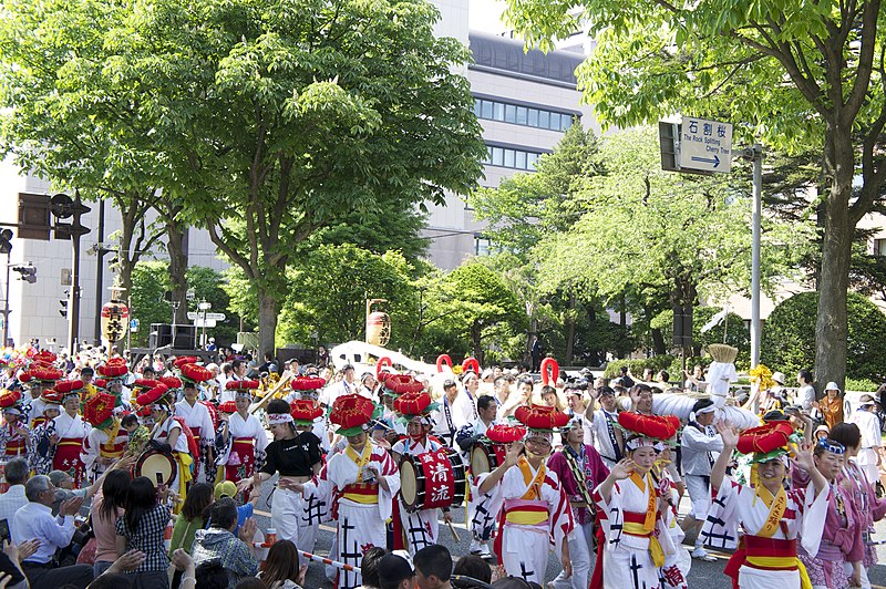 File:Tohoku Rokkonsai Festival 2nd Fukushima Waraji-Matsuri.jpg