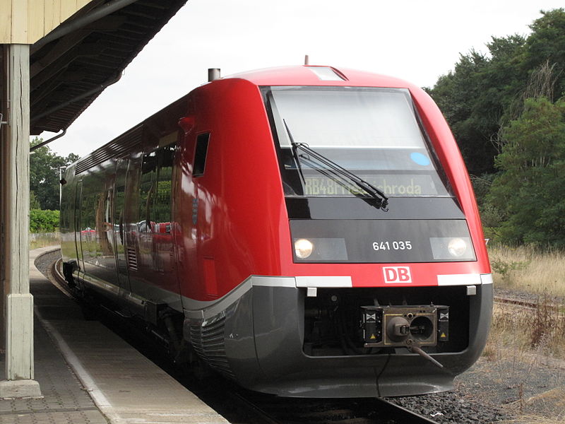 File:Triebwagen 641 035.JPG