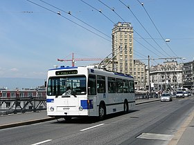 Trolebuso en Laŭzano