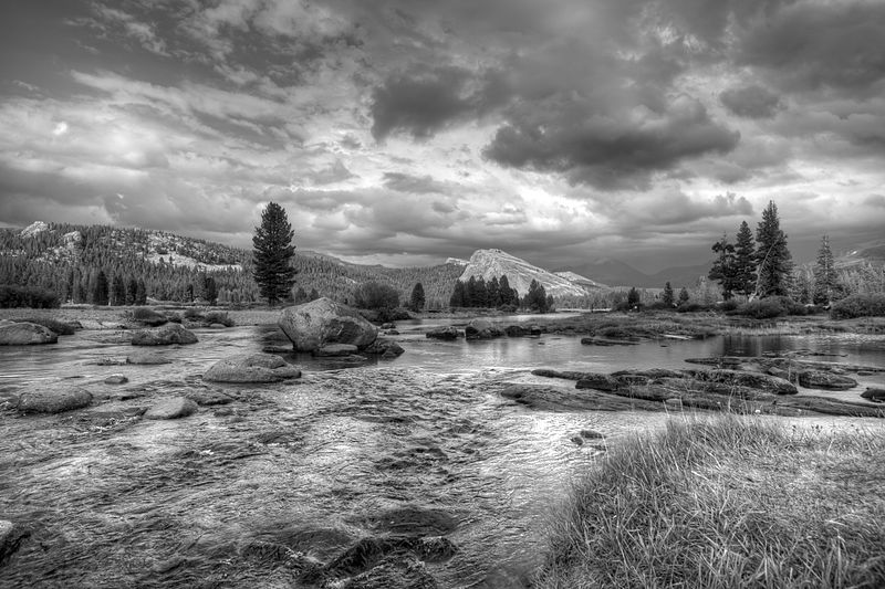 File:Tuolumne Meadows bw.jpg