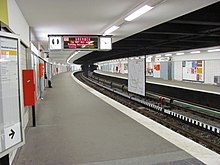 Bahnsteig der U3 auf der −1-Ebene