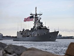 USS Taylor (FFG-50) leaving Mayport in January 2014.JPG