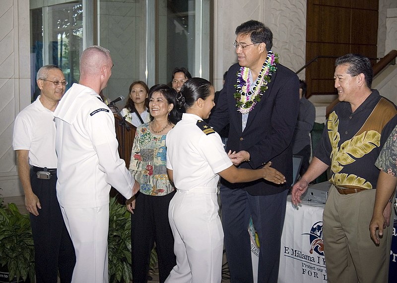 File:US Navy 070319-N-4856G-007 The governor and members of the city and county of Honolulu Department of Environmental Services congratulate Master-at-Arms 1st Class Fred D. Roach and Lt. Maria Navarro.jpg