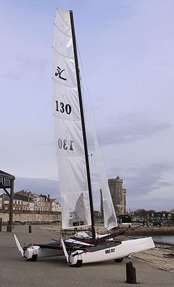 Un catamaran de sport F 18 ‘'Wild Cat‘'. JPG