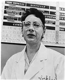 Woman wearing cat eye glasses in the 1960s Wanda G. Bradshaw (3379012634).jpg