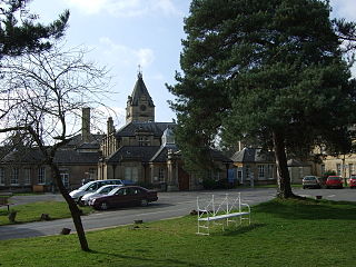<span class="mw-page-title-main">Warneford Hospital</span> Hospital in England