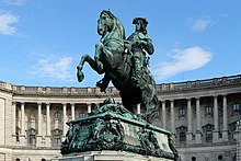 Das Prinz-Eugen-Reiterdenkmal auf dem Heldenplatz in Wien