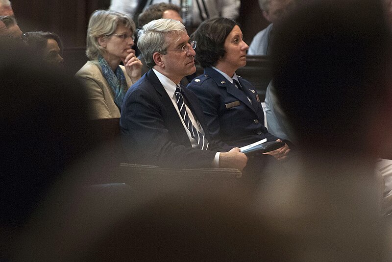 File:Yale University President Peter Salovey at the Yale University Reserve Officers' Training Corps Commissioning Ceremony in New Haven, Conn, May 23, 2016.jpg