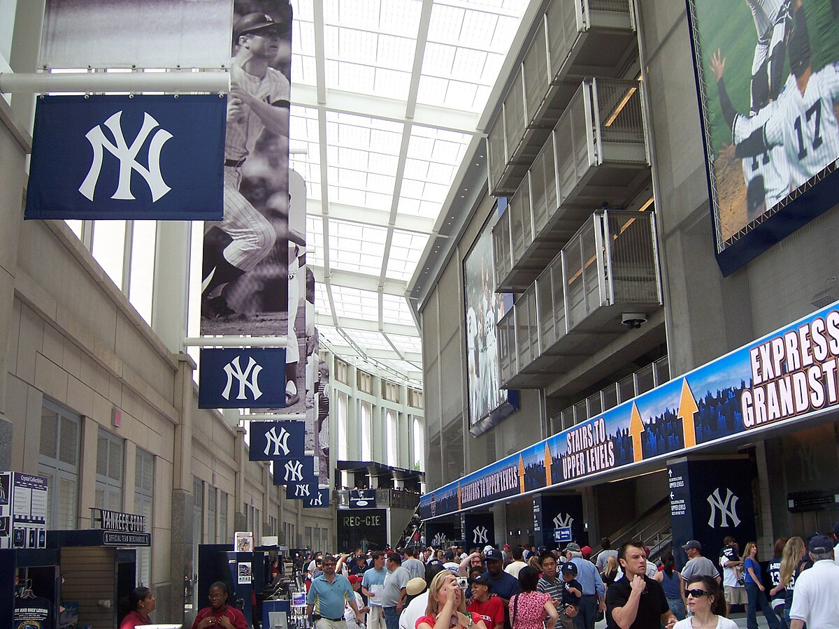 File:USGS image Old Yankee Stadium and New under construction.png -  Wikimedia Commons