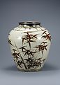 Jar with red bambus decoration (National Treasure No. 166)