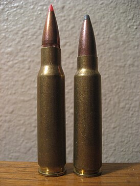 сопоставление .308 Winchester (слева) и .300 Savage (справа)