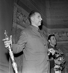 18.12.1963. Yvan Pétrof dans Boris Godounov. (1963) - 53Fi4407 (cropped).jpg