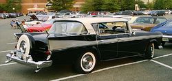 1958 Ambassador 4-d hardtop.jpg