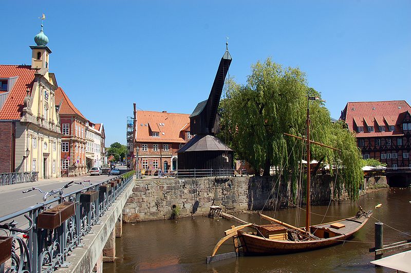 File:2010-06-04-lueneburg-by-RalfR-02.jpg