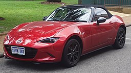 2015 Mazda MX-5 (ND) Roadster GT convertible (2018-10-30) 01