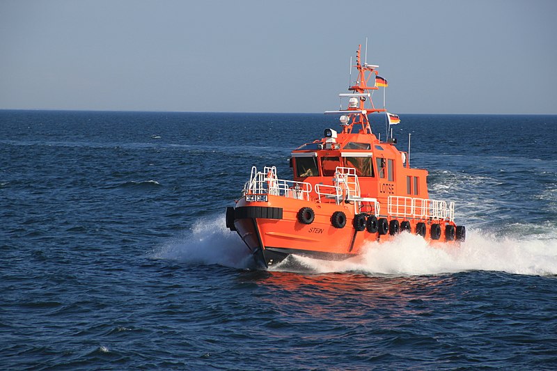 File:2017-06-11 Lotsenboot STEIN (1819).jpg