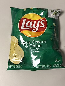  Lay's Lays West Indies' Hot N' Sweet Chilli Chips 28 Gram