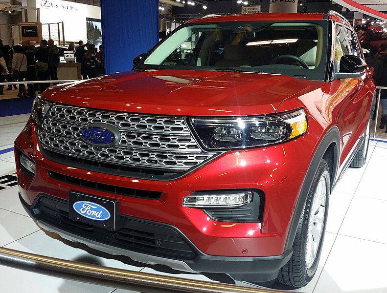 File:2020 Ford Explorer au SIAM 2019.jpg