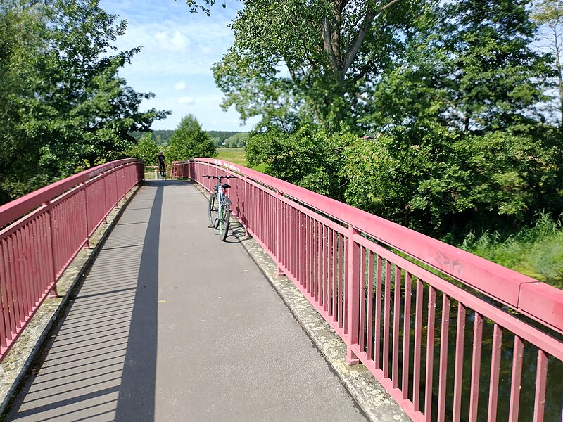 File:2020 SpreeRadweg (Spree Bridge in Jagerbude).jpg