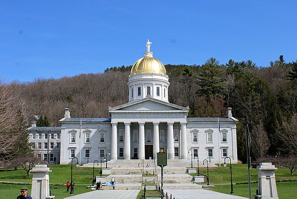 Image: 2022 04 Vermont State House 01