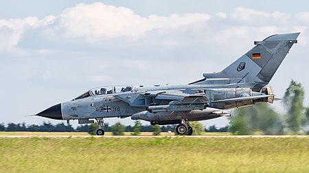 English: German Air Force Panavia Tornado IDS (reg. 43+98, cn 253/GS065/4098) at ILA Berlin Air Show 2016.