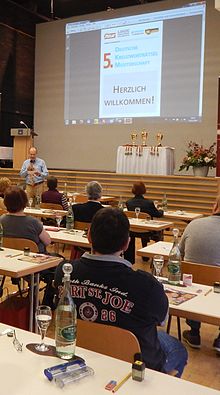 Johannes Susen welcomes the participants of the 5th German Crossword Championship 2014 in Frankfurt / Main.