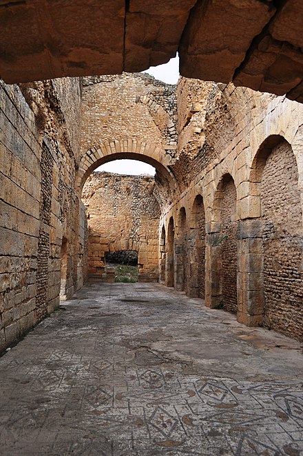 Bulla Regia, inside the thermal baths
