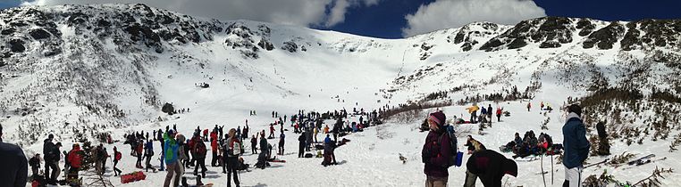 A spring skiing day at Tuckerman Ravine