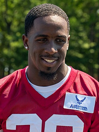 <span class="mw-page-title-main">Quan Martin</span> American football player (born 2000)