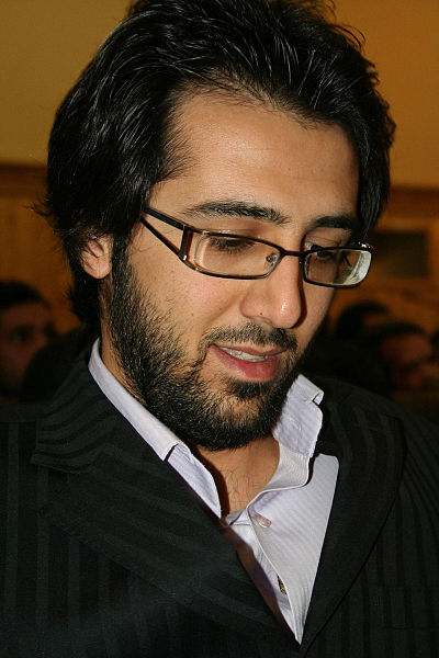 File:Alireza Badi' 2.jpg