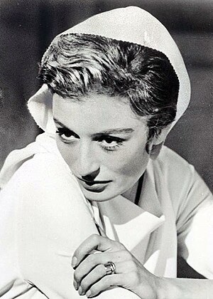 Anouk Aimee - 1963.jpg