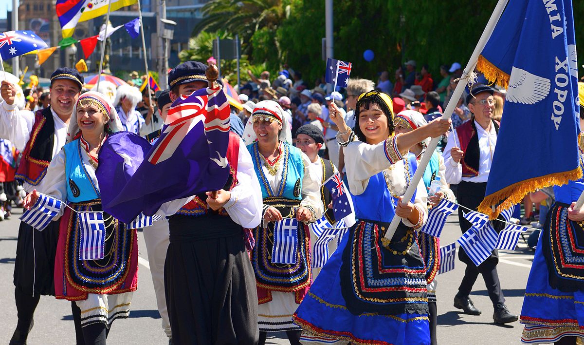 australian culture clothing