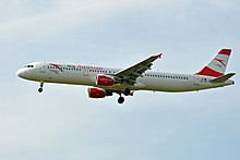Austrian Airlines, Airbus A321-111, OE-LBC - CDG (22155758241).jpg