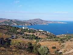 Vue vers Cap Béar depuis les hauteurs de Banyuls-sur-Mer.