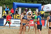 Deutsch: Beachhandball Europameisterschaften 2019 (Beach handball Euro); Tag 1: 2. Juli 2019 – Frauen, Vorrunde Gruppe D, Ukrine-Russland 2:1 (25:20, 14:17; 10:4) English: Beach handball Euro; Day 1: 2 July 2019 – Women Preliminary Round Group D – Ukraine-Russia 2:1 (25:20, 14:17; 10:4)