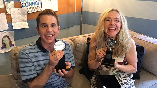 Ben Platt and Rachel Bay Jones received praise for originating the roles of Evan Hansen and Heidi Hansen, and won the Tony Awards for Best Actor in a 