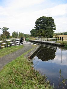 Bonnington Aqueduct2.jpg