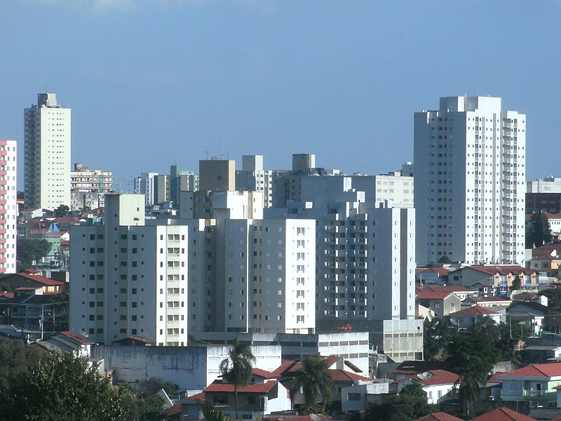 File:Breve lançamento próximo ao Metrô Tucuruvi - panoramio (2).jpg